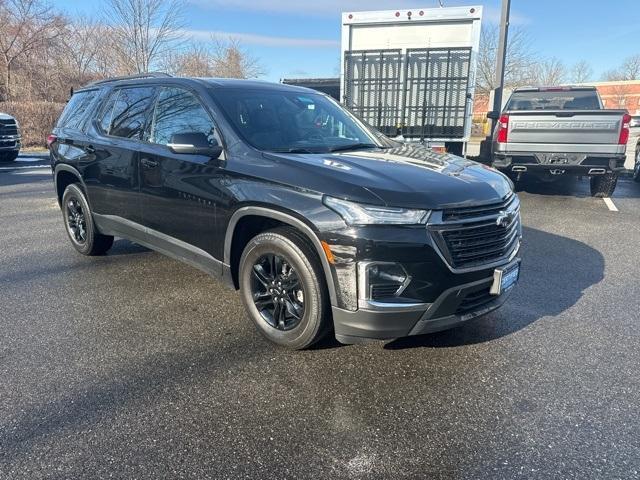 used 2022 Chevrolet Traverse car, priced at $34,990