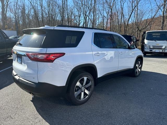 used 2021 Chevrolet Traverse car, priced at $29,900