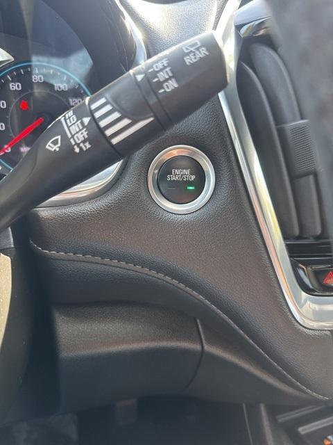 used 2023 Chevrolet Traverse car, priced at $32,970