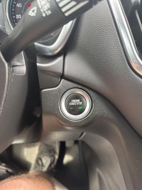 used 2022 Chevrolet Equinox car, priced at $24,900