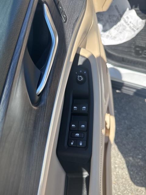 used 2022 Jeep Grand Cherokee L car, priced at $28,689