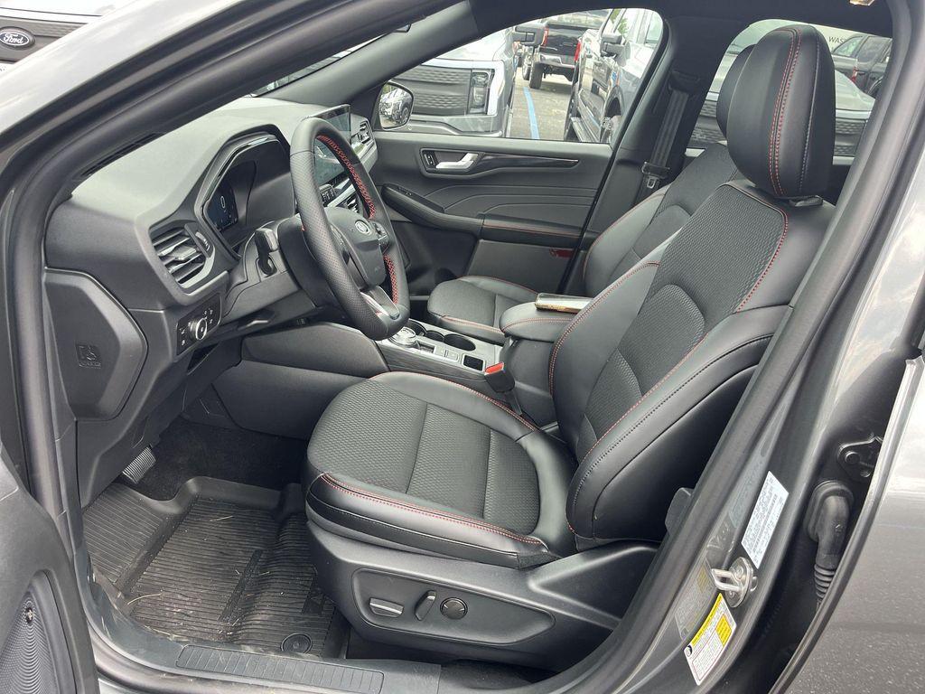 new 2025 Ford Escape car, priced at $36,006