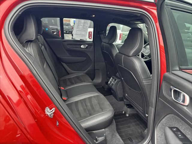 used 2022 Volvo XC40 car, priced at $29,985