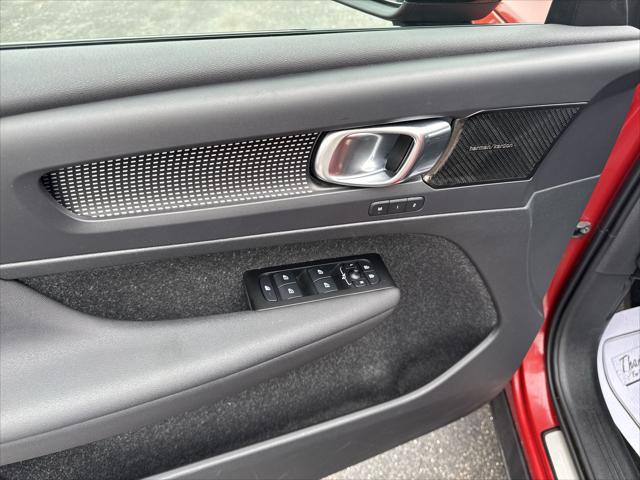 used 2022 Volvo XC40 car, priced at $29,985