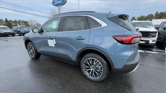 new 2025 Ford Escape car, priced at $43,278