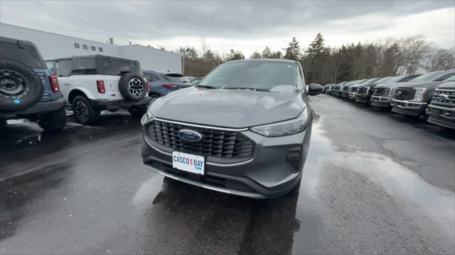 new 2025 Ford Escape car, priced at $34,005