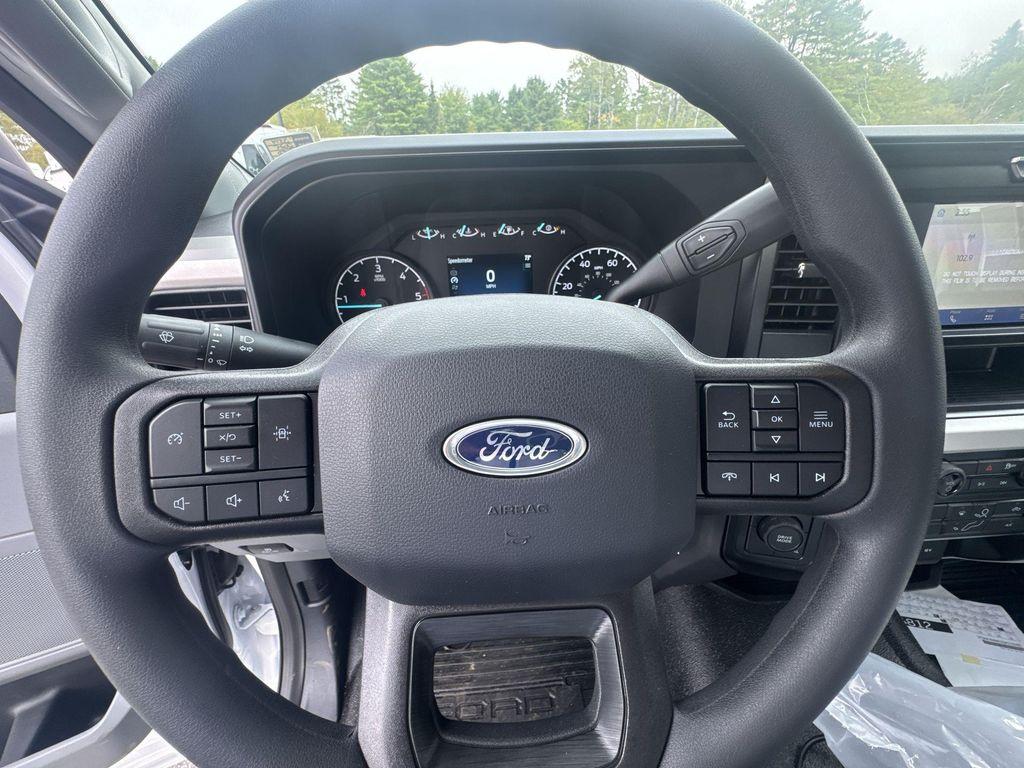 new 2025 Ford F-450 car, priced at $79,599