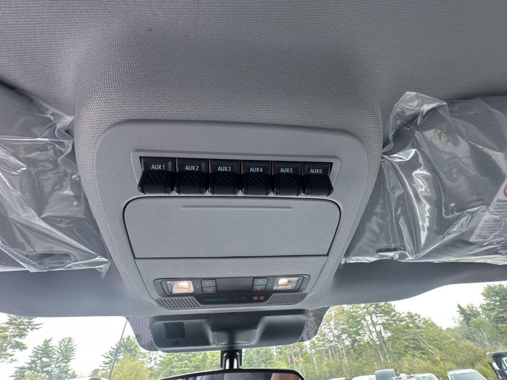 new 2025 Ford F-450 car, priced at $79,599