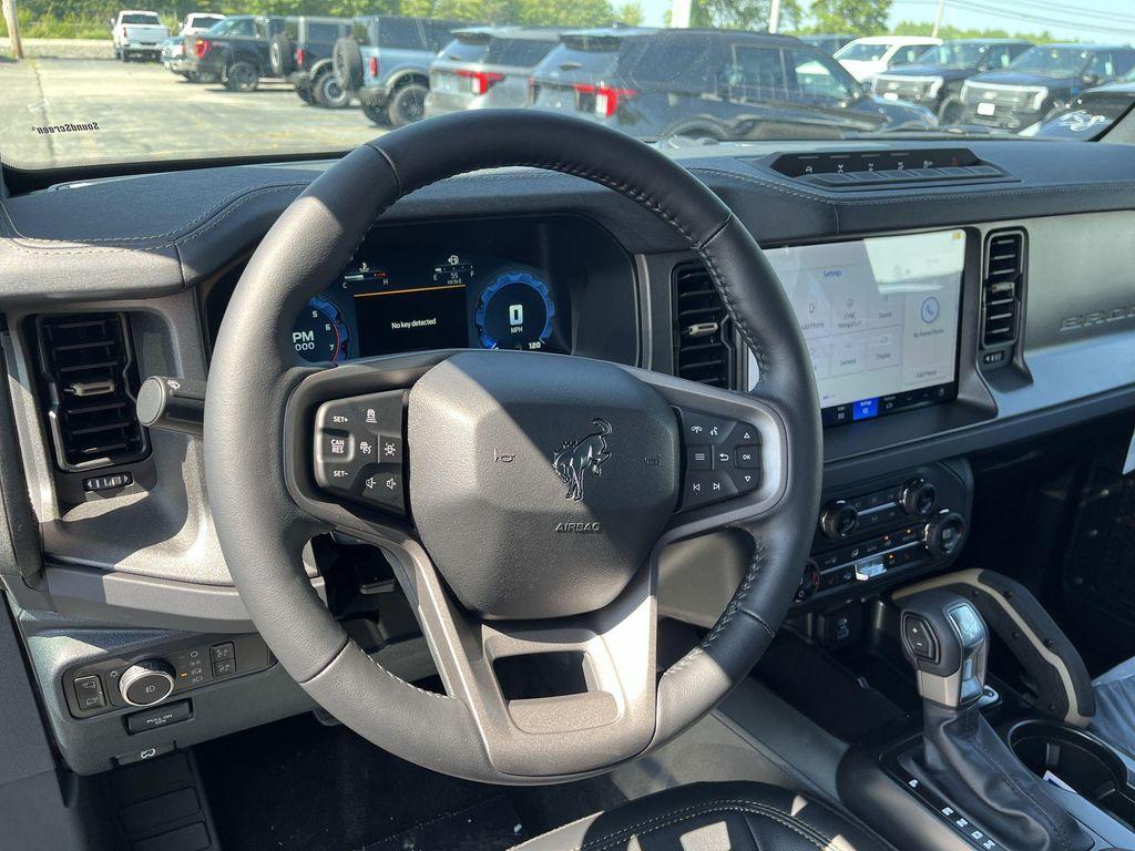 new 2025 Ford Bronco car, priced at $61,986