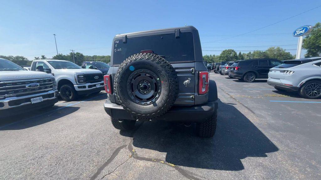 new 2025 Ford Bronco car, priced at $61,986