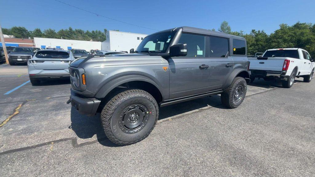 new 2025 Ford Bronco car, priced at $61,986
