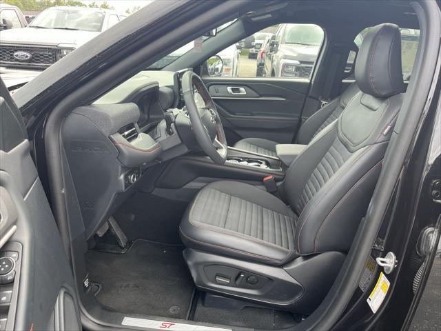 new 2025 Ford Explorer car, priced at $48,437