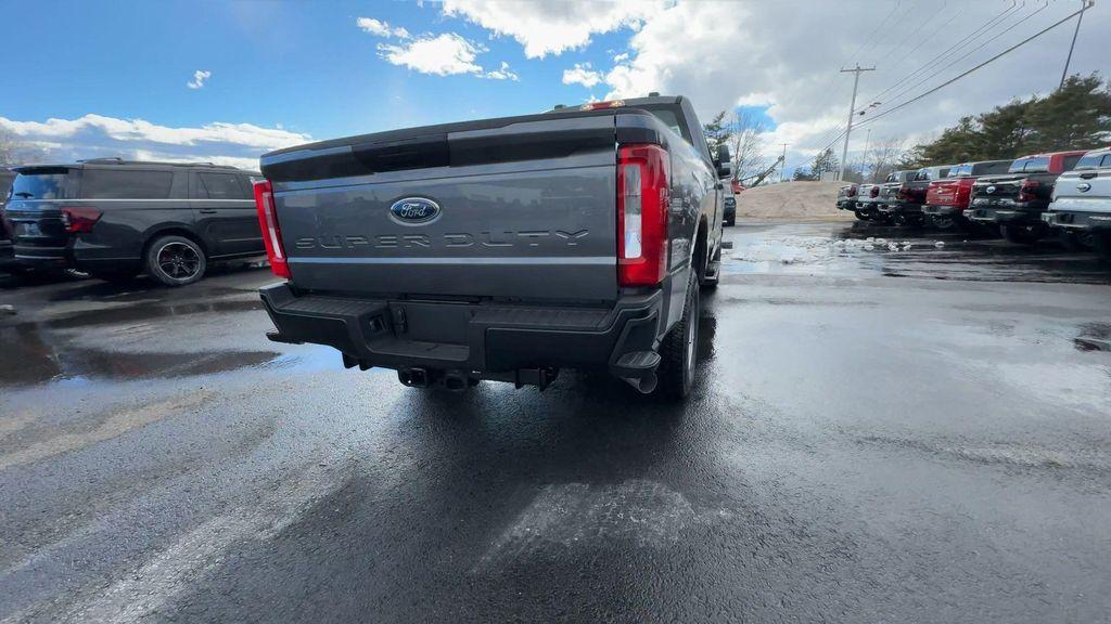 new 2025 Ford F-250 car, priced at $48,250