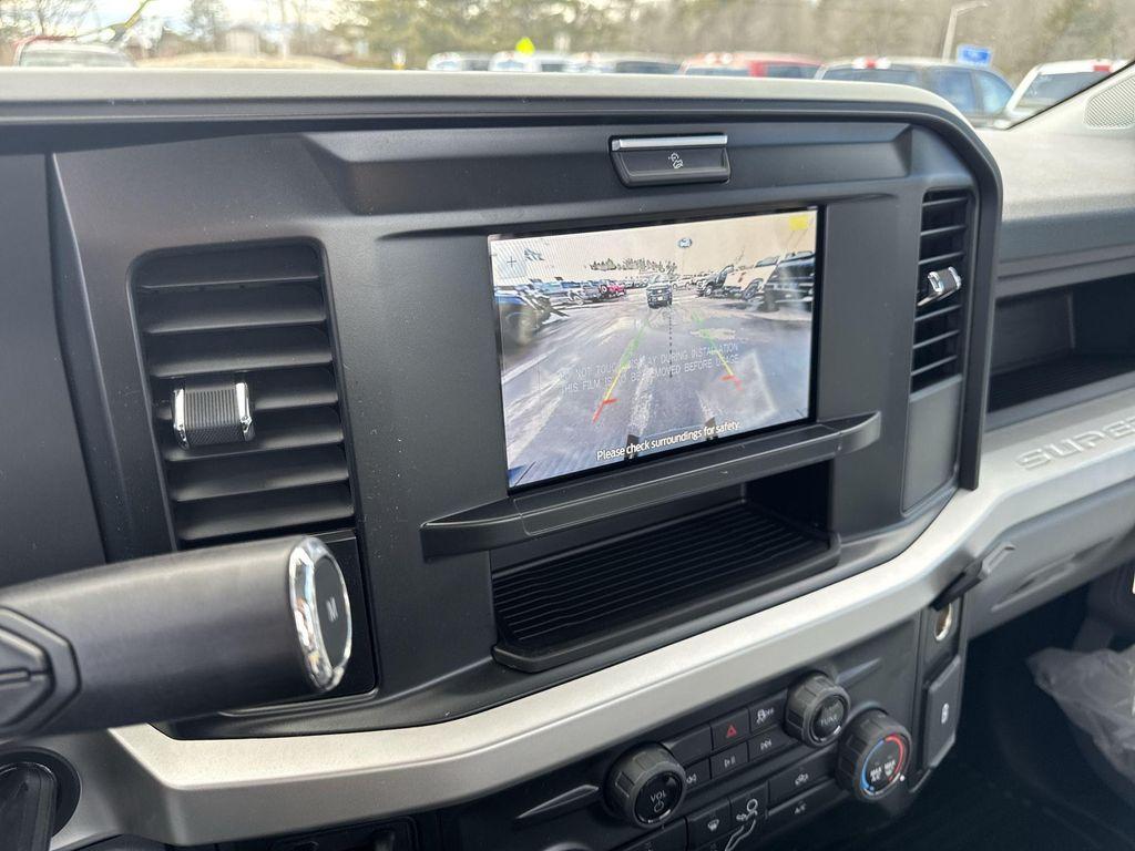new 2025 Ford F-250 car, priced at $48,250
