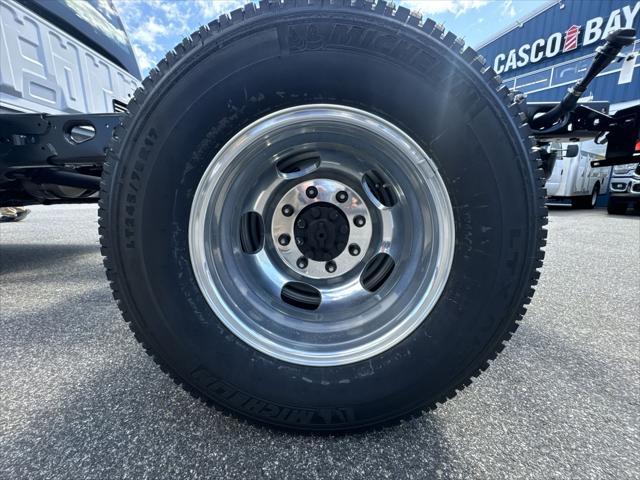 new 2025 Ford F-350 car, priced at $60,400