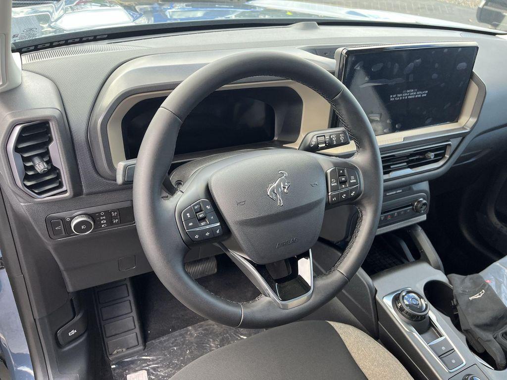 new 2025 Ford Bronco Sport car, priced at $35,563