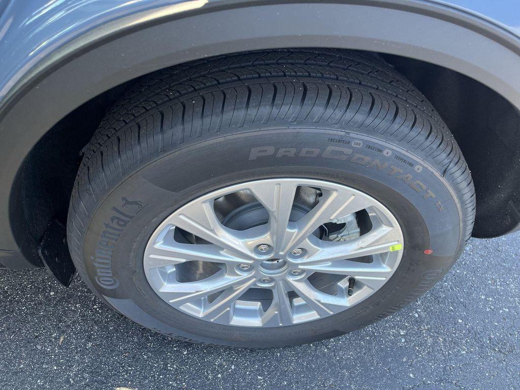 new 2026 Ford Escape car, priced at $37,615