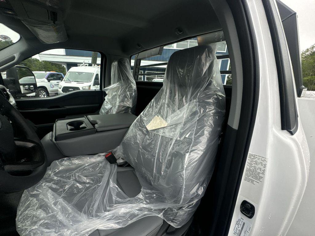 new 2025 Ford F-350 car, priced at $78,315