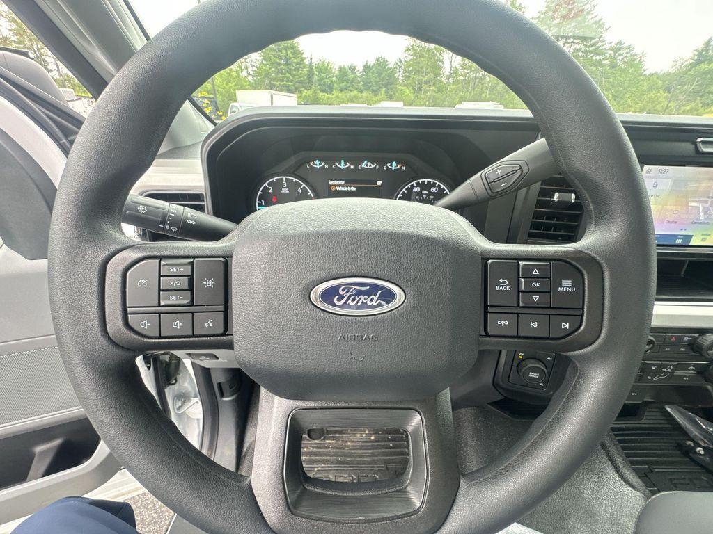 new 2025 Ford F-350 car, priced at $78,315