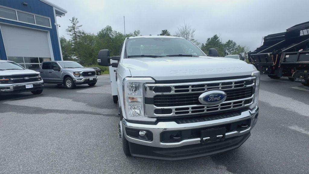 new 2025 Ford F-350 car, priced at $78,315