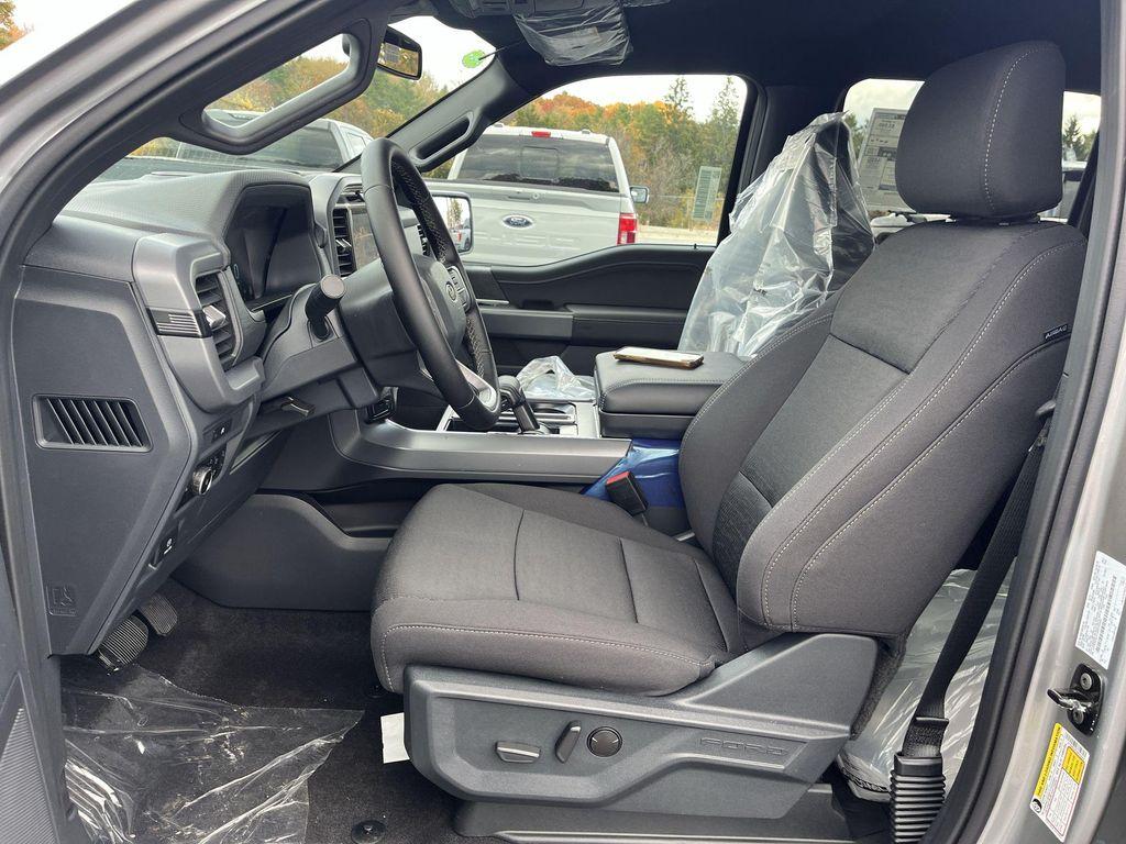new 2025 Ford F-150 car, priced at $56,671