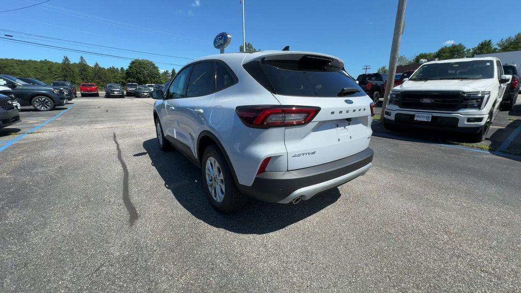 new 2025 Ford Escape car, priced at $31,669