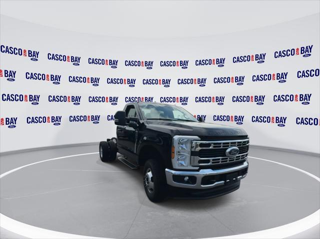 new 2024 Ford F-350 car, priced at $57,265