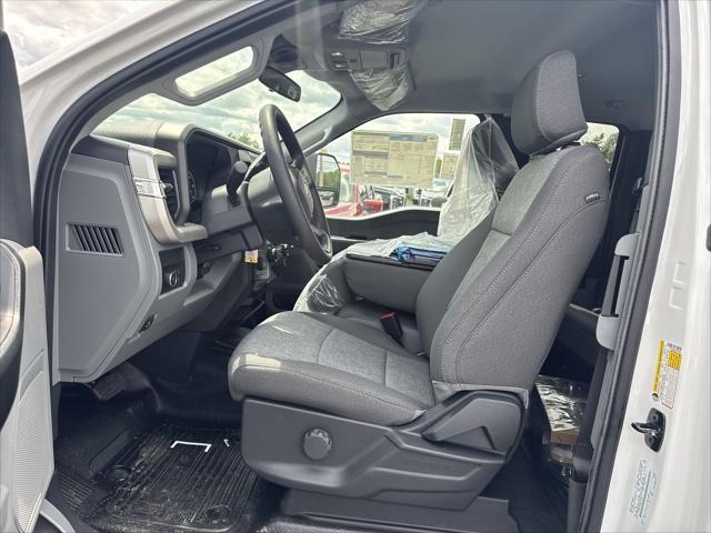 new 2025 Ford F-250 car, priced at $53,258