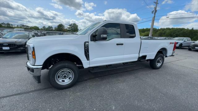 new 2025 Ford F-250 car, priced at $53,258