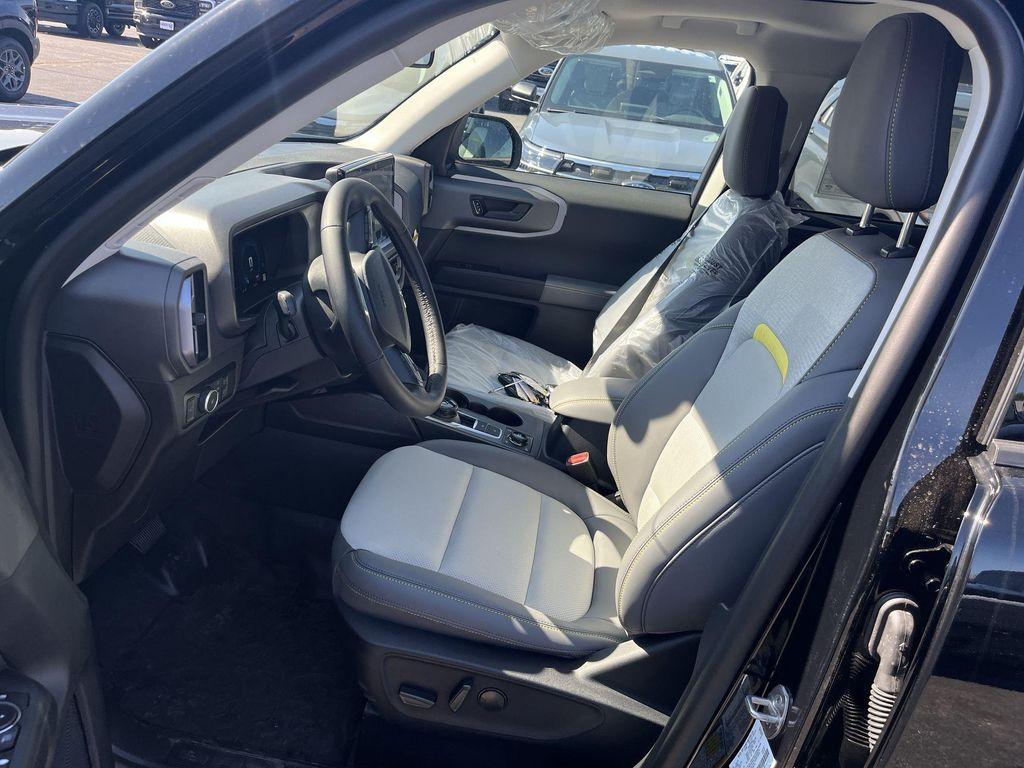 new 2025 Ford Bronco Sport car, priced at $44,450