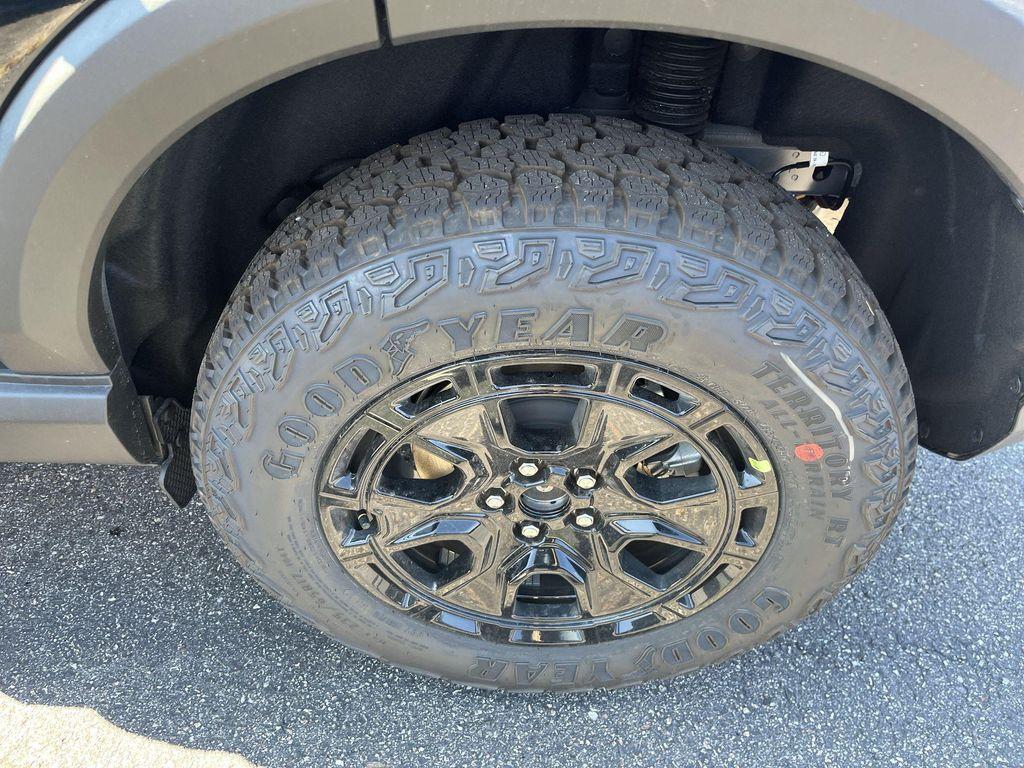 new 2025 Ford Bronco Sport car, priced at $44,450