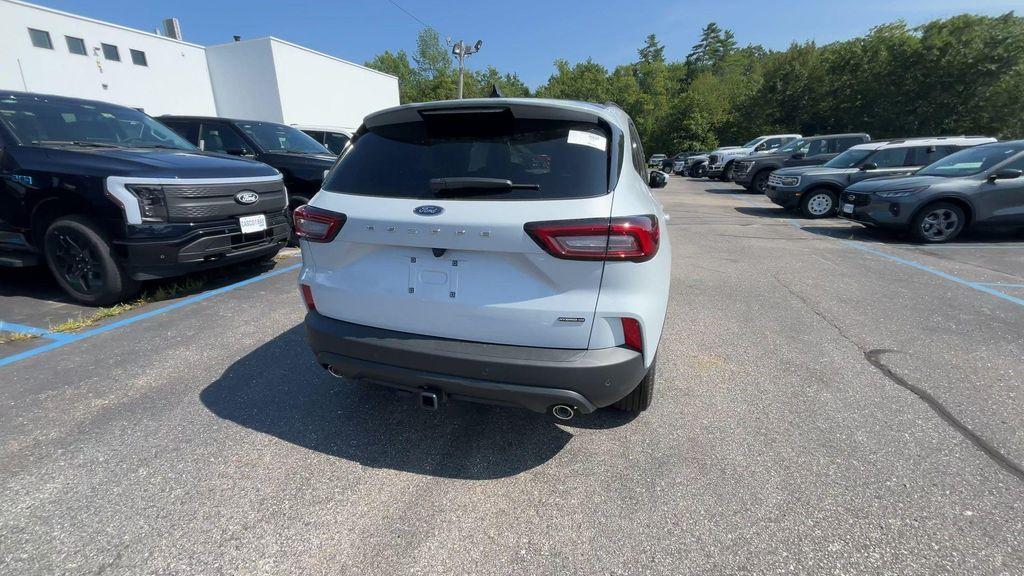new 2025 Ford Escape car, priced at $36,006