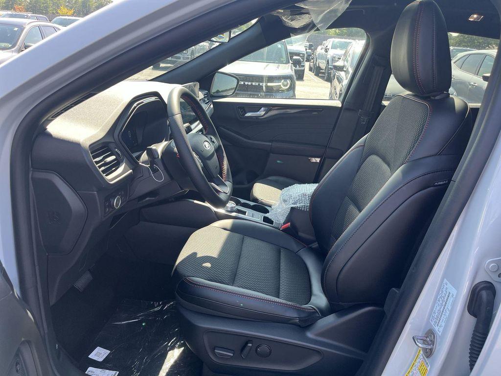 new 2025 Ford Escape car, priced at $36,006