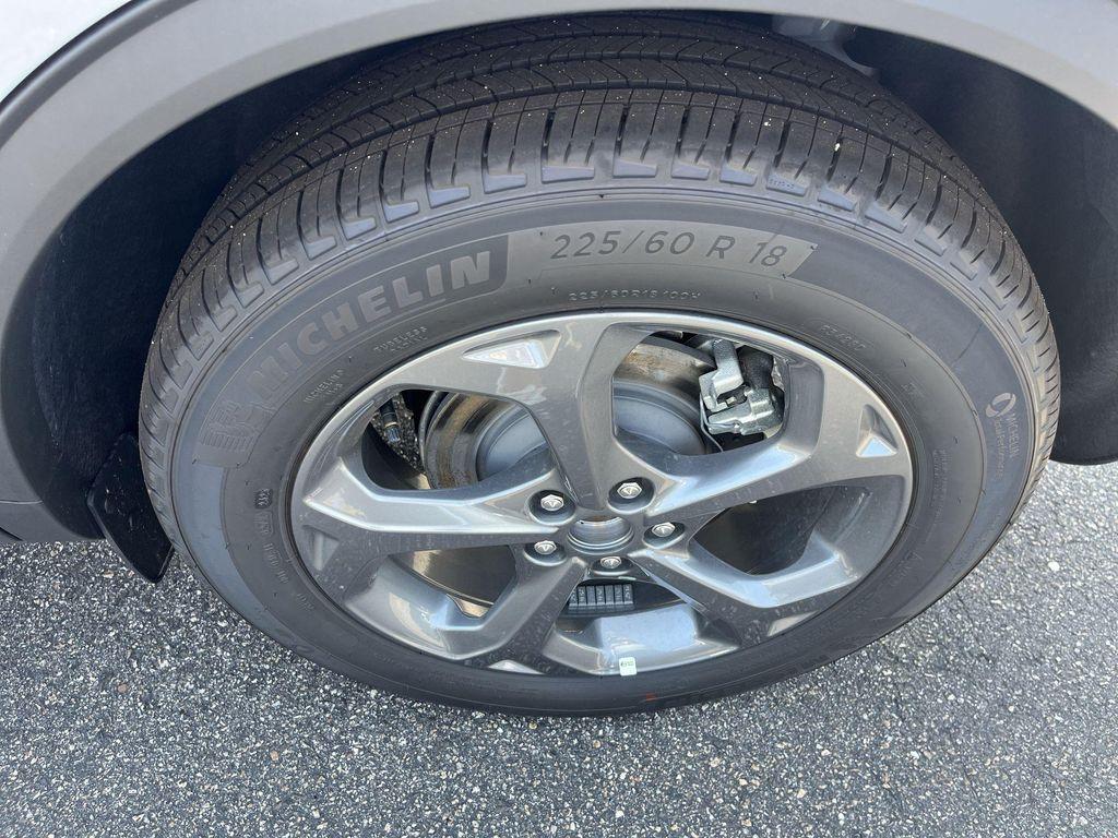 new 2025 Ford Escape car, priced at $36,006