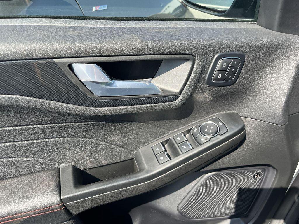 new 2025 Ford Escape car, priced at $36,006