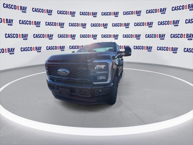 new 2024 Ford F-350 car, priced at $54,421