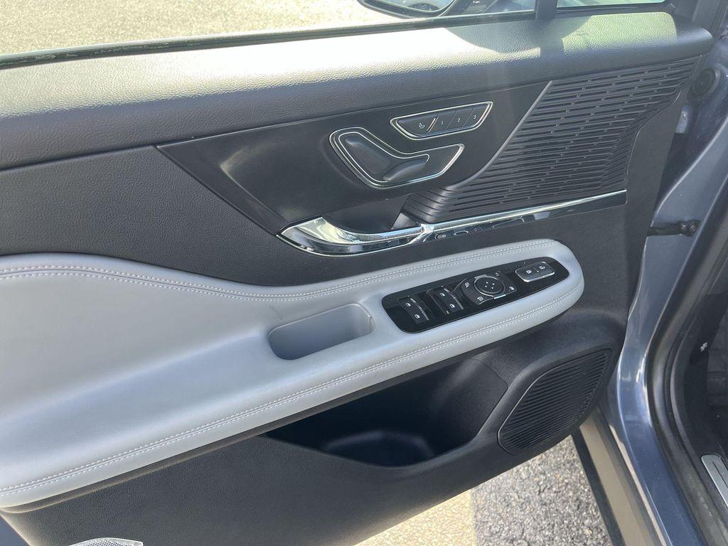 used 2022 Lincoln Corsair car, priced at $34,985