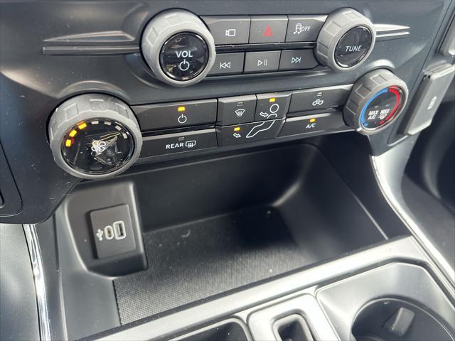 new 2025 Ford F-150 car, priced at $49,162