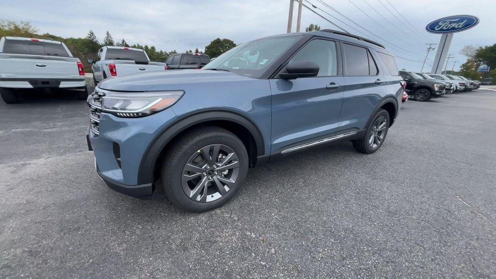 new 2025 Ford Explorer car, priced at $48,338