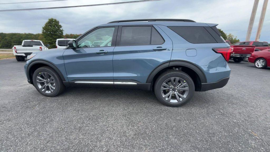 new 2025 Ford Explorer car, priced at $48,338
