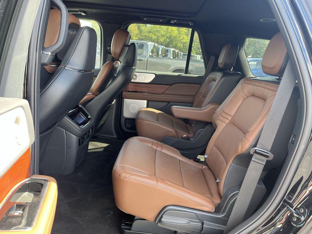 used 2024 Lincoln Navigator car, priced at $77,985