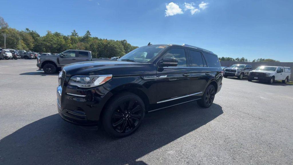 used 2024 Lincoln Navigator car, priced at $77,985