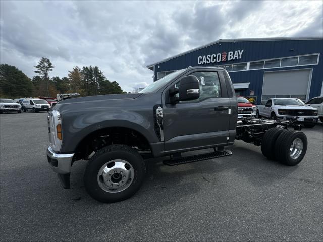 new 2024 Ford F-350 car, priced at $58,115