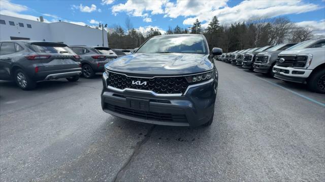 used 2023 Kia Sorento car, priced at $26,485