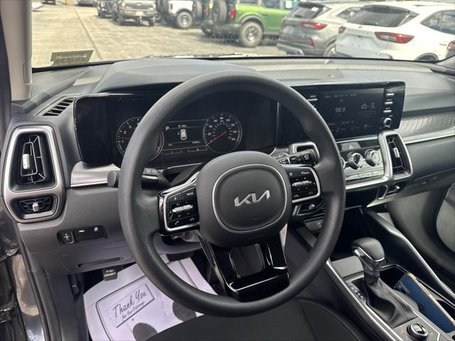 used 2023 Kia Sorento car, priced at $26,485