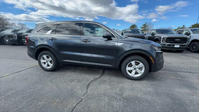 used 2023 Kia Sorento car, priced at $26,485