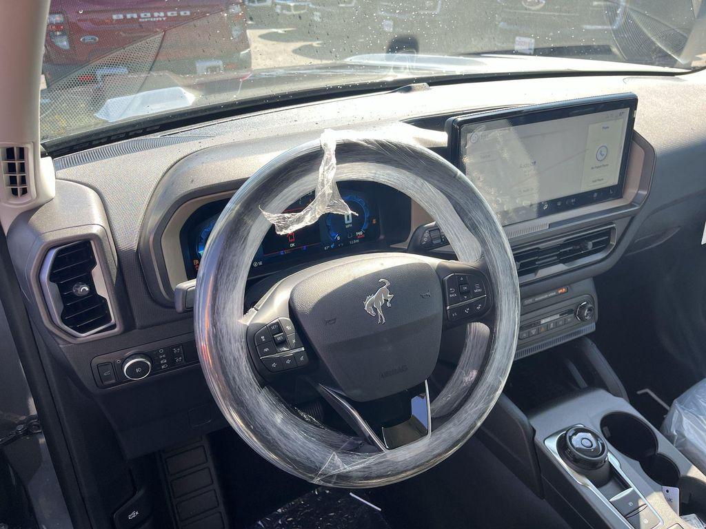 new 2025 Ford Bronco Sport car, priced at $33,757