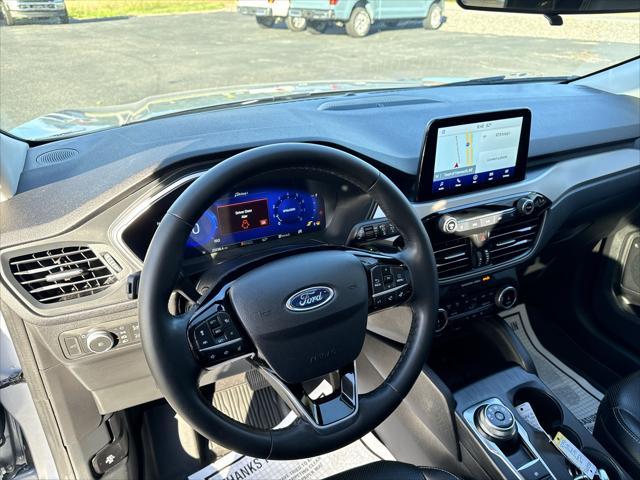 used 2022 Ford Escape car, priced at $25,985