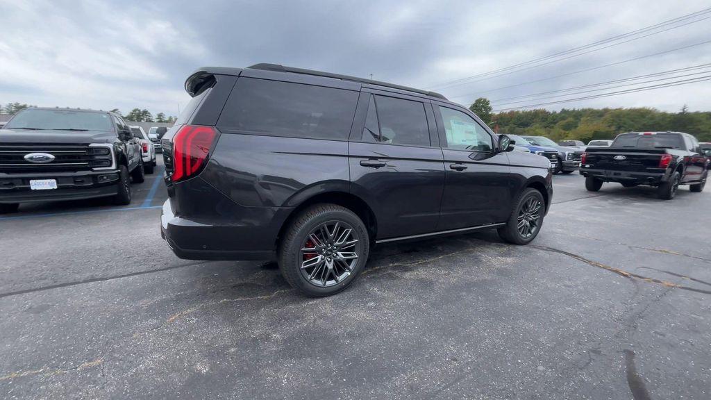 new 2025 Ford Expedition car, priced at $81,813