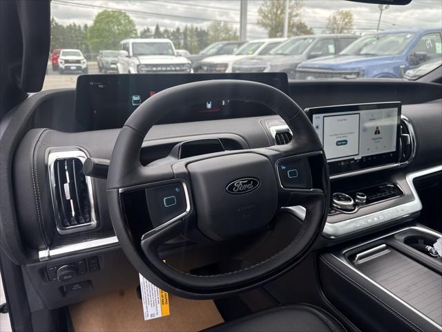 new 2025 Ford Expedition car, priced at $84,165